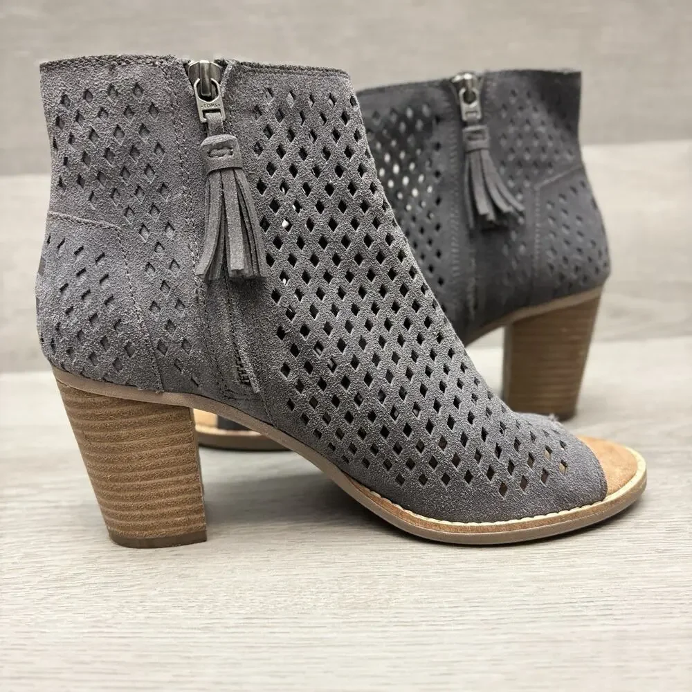 Toms Cut Out Bootie Sandal Peep Toe Zip-Up Gray Suede Stacked Heel Sandal 7M